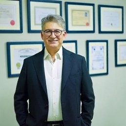 Alex, 54, -