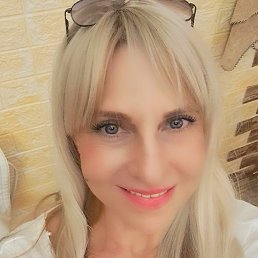 *�����*, ����