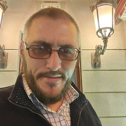 Artur, , 40 