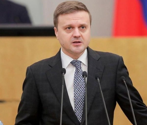 Депутаты Государственной Думы раскритиковали тенденцию среди молодых женщин России, которые ... - 2
