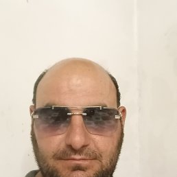 ARTUR, 33, 