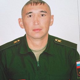 Pavel, 33, 