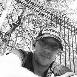 D, 37, 