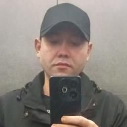 �������, �����-���������, 33 ����