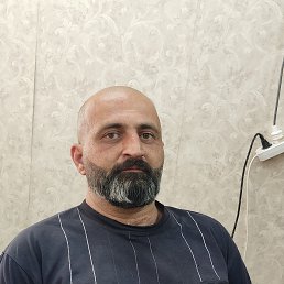 Peter, 40, 