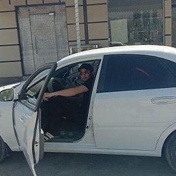 Hamid, �����, 32 ����