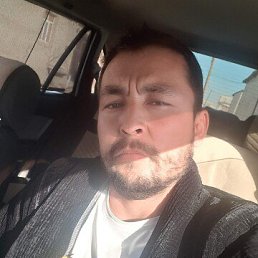 Beknazar, 38, 