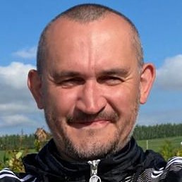 ������, ����, 44 ����