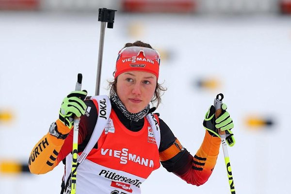 Поиски Дальмайер возобновили, но они затруднены плохой погодой на пике Лайла.В Пакистане возобновили ... - 3