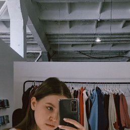Anastasiia, 27, 