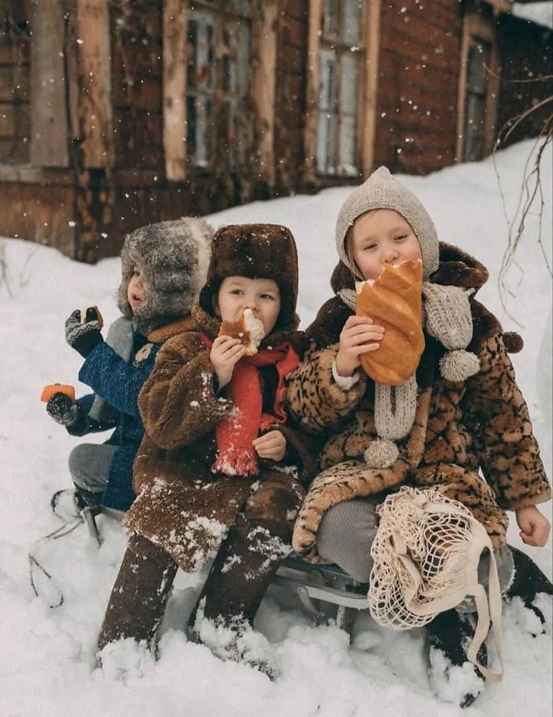 M� � ����o� ����pa���� ����������, ���������� � �������, ��������, �� �o�e���� ��o�� �o� ����. ���, ...