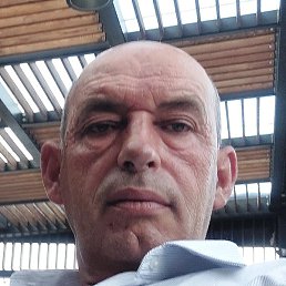 Lulzim, ������, 52 ����