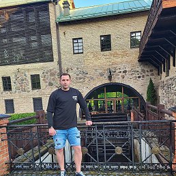 Andrej, �������, 52 ����