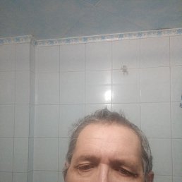 �����, 61 ���, ����������