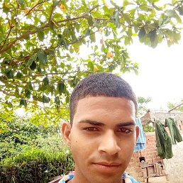 Yorlenis Hernndez Segura, 20, 