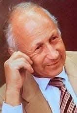 :) Это случилось около пятидесяти лет назад. Полный сил и энергии журналист, главный редактор ...