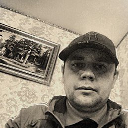 Zarik, 36, 