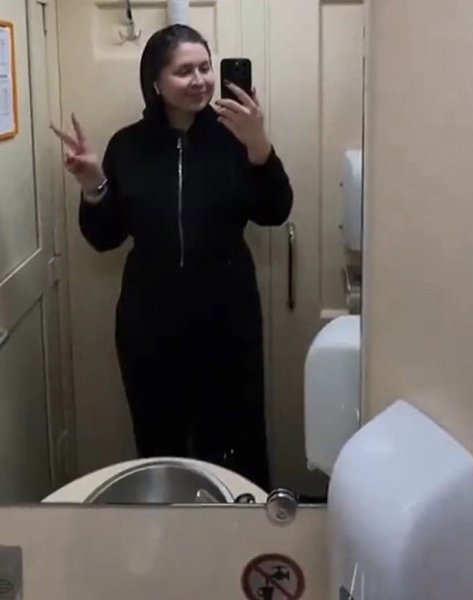 Девушка рассказала о ужасной ночёвке в поезде, когда её планы на спокойную поездку и удобное место ...