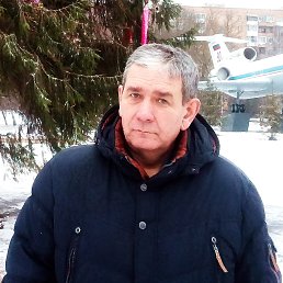 Igor, 64, 