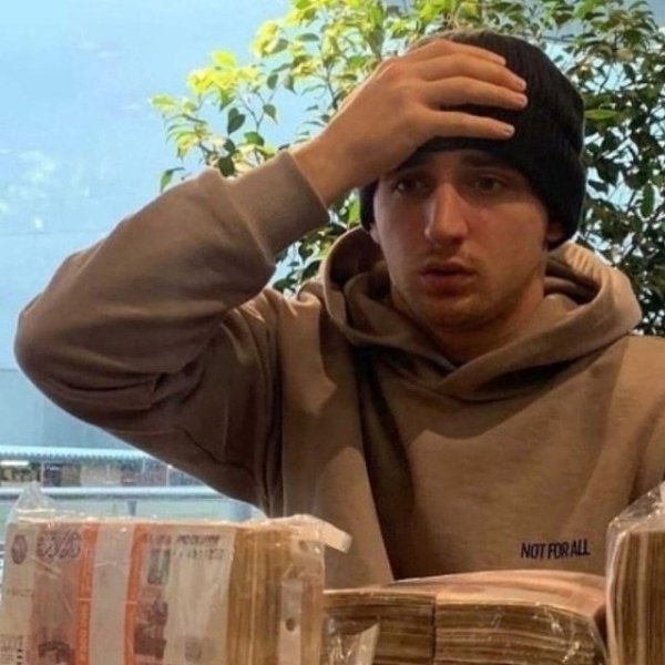 Юлия Барановская показала своего 19-летнего сына. Отец парня - бывший футболист Андрей Аршавин. ... - 4