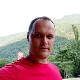 Andrei, 40, 