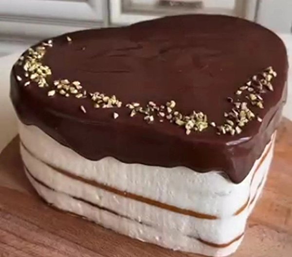 Приглашаем Вас на наш ТГ-канал: https://t.me/recepty_cake.посмотреть рецепт торта КАРАМЕЛЬНАЯ ...