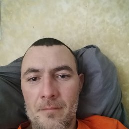 ���������, 37 ���, �����-���������