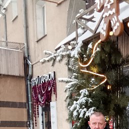 ������, ����, 53 ����