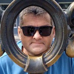 ������, ������, 52 ����