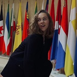 Евгения, 19 лет, Москва Евгения, 19 лет, Москва