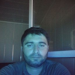 lkbr Qasmov, 36, 