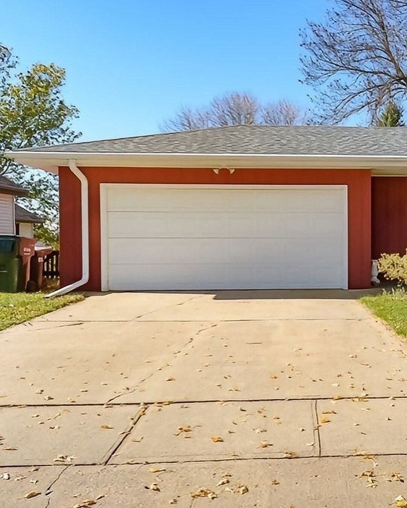 С 1991 по 2017 год фотограф Дианна Дайкман снимала один и тот же момент — прощания с родителями в ... - 10