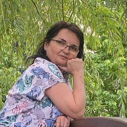 Elena, 49, 