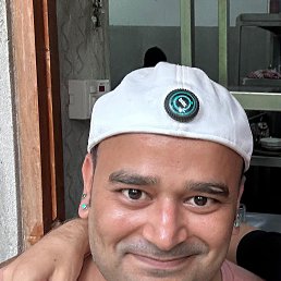 Adiiii, 31, 