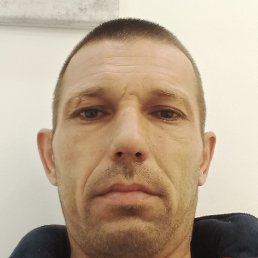 ������, ������, 44 ����