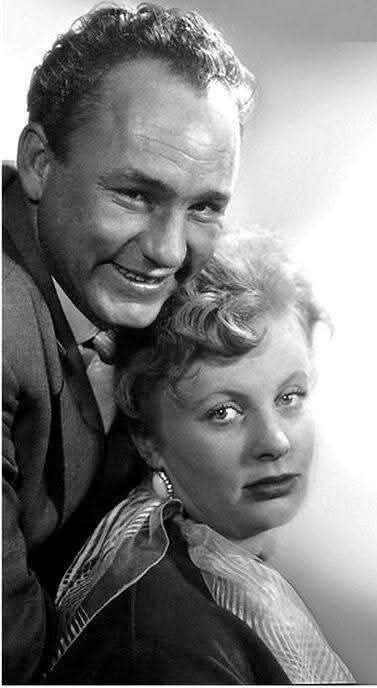 :)  .         ,    ... - 4