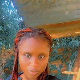 Olivia, 21, 