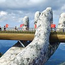 Golden Bridge. Danang �� ������� ���� ����������
