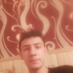 Viktor, 19, 