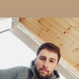 vlad, 33, 