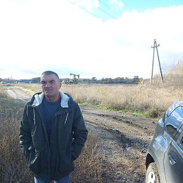 Aleksandr, , 56 