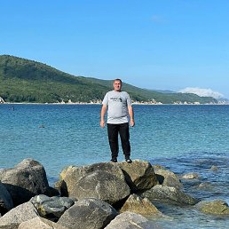 Sobirjon, 55, 