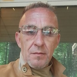 Leonid, ����, 53 ����