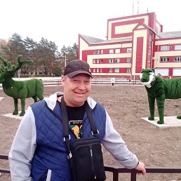 Олег, 49, Ачинск