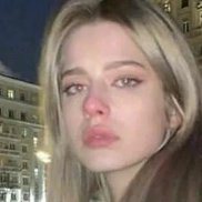 Елена, 18 лет, Москва Елена, 18 лет, Москва