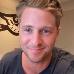 ������, ������, 37 ���