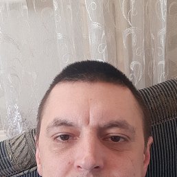 Vladimir, 40, 