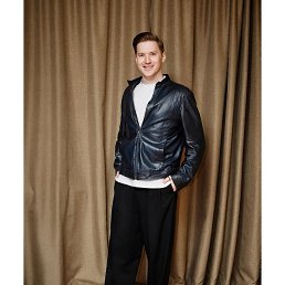 ������, 32 ����, ����