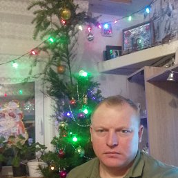 Aleksei Ignatev, 35, 