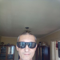  , , 41  -  4  2025